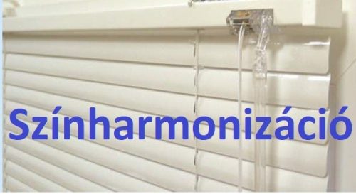  Színazonos karnis és záróléc